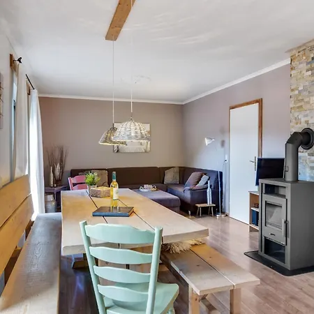 בקתה In Near Lifts לאוגנג