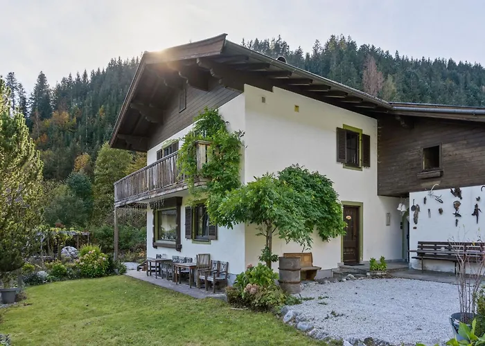 In Near Lifts Chalet *